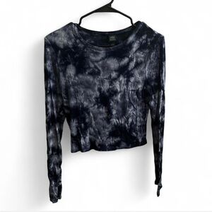 Wild Fable Black and White Tie-Dye Cropped shirt